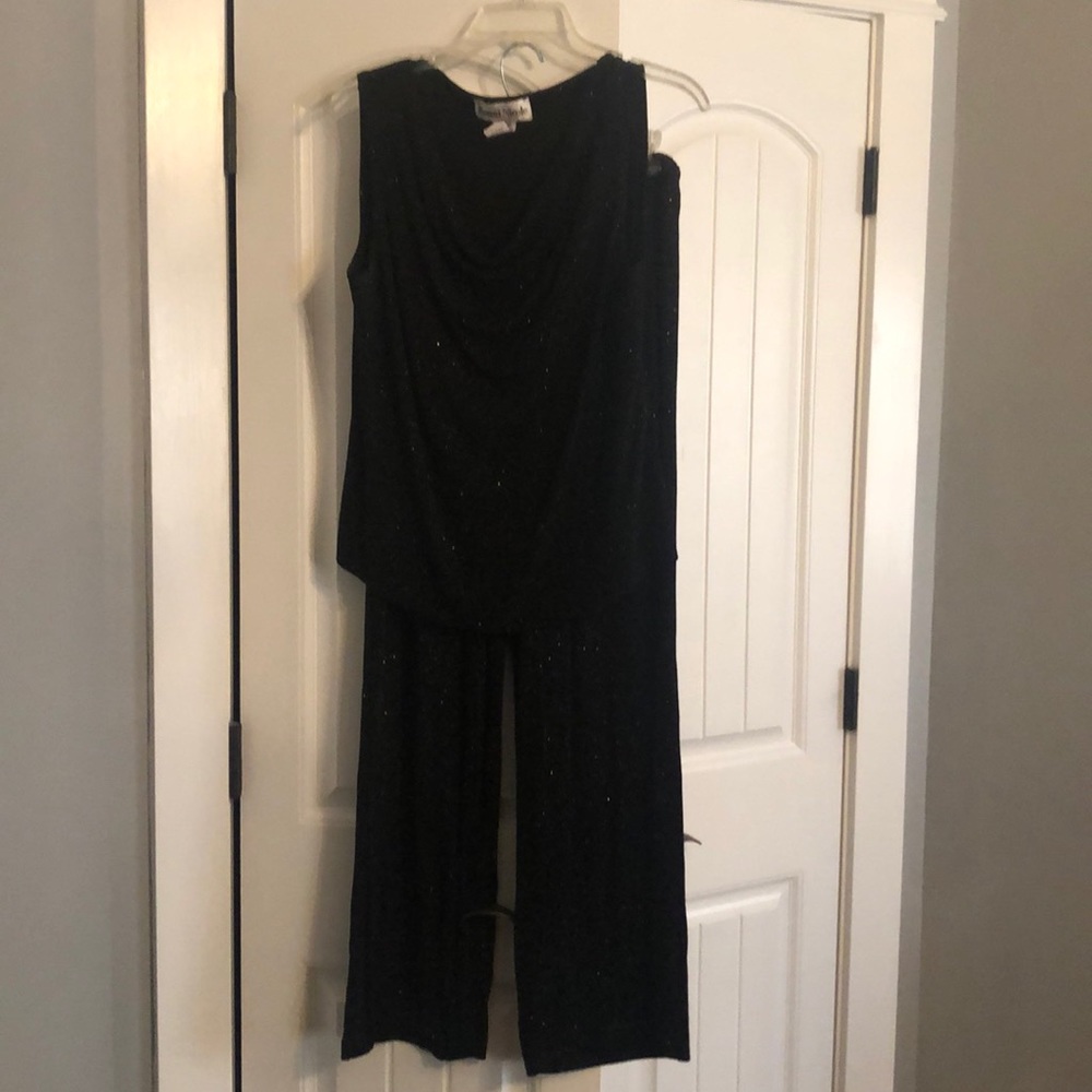 Black sparkle pants suit